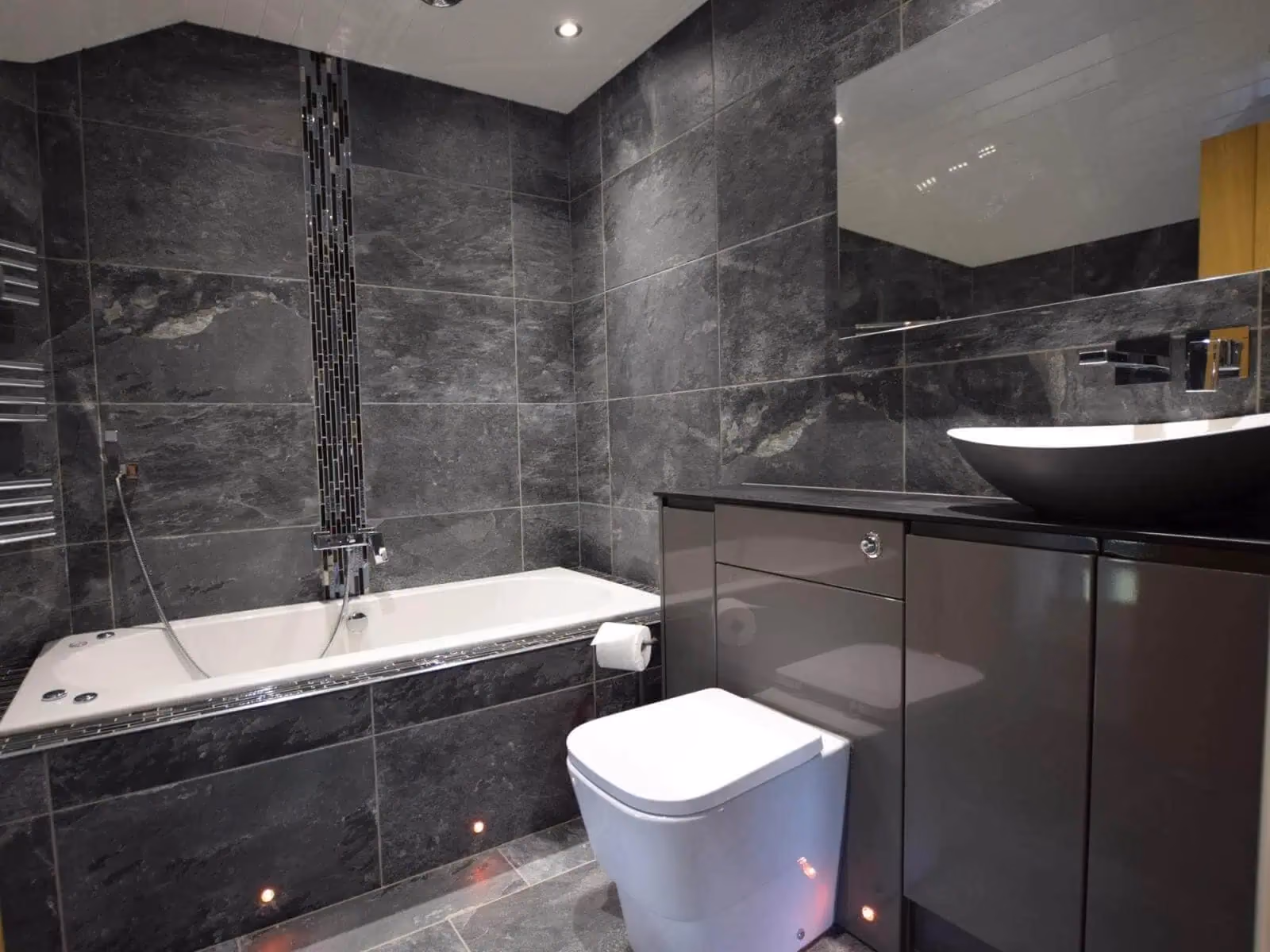 A bathroom designed and fitted by Bell and Son