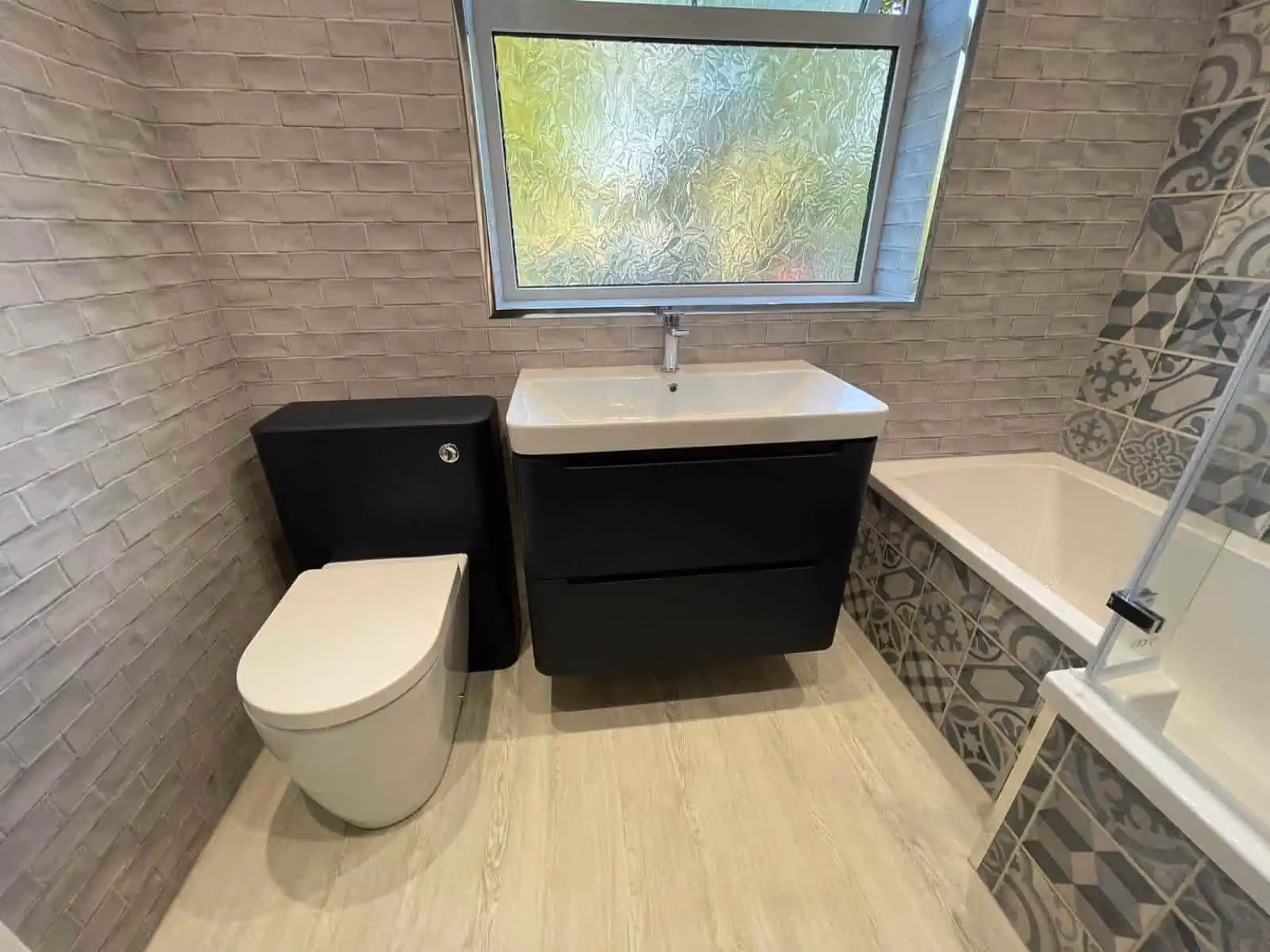 A bathroom designed and fitted by Bell and Son